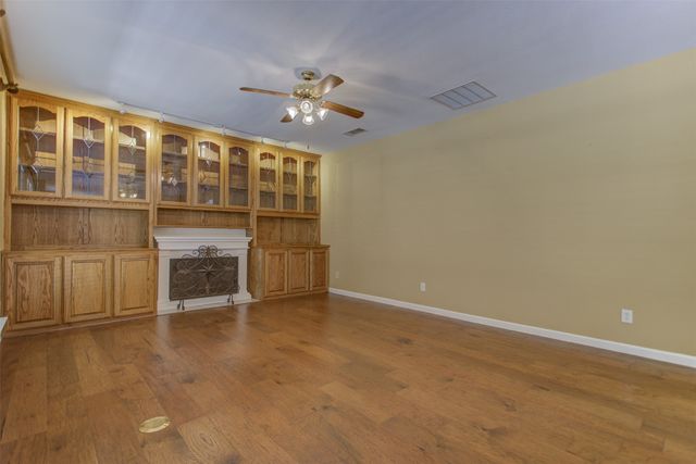 8412 Fort Union Court, Fort Worth, TX 76137