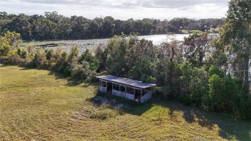 Image 7 of property listing at KENNY TRAIL, Eustis, FL 32736