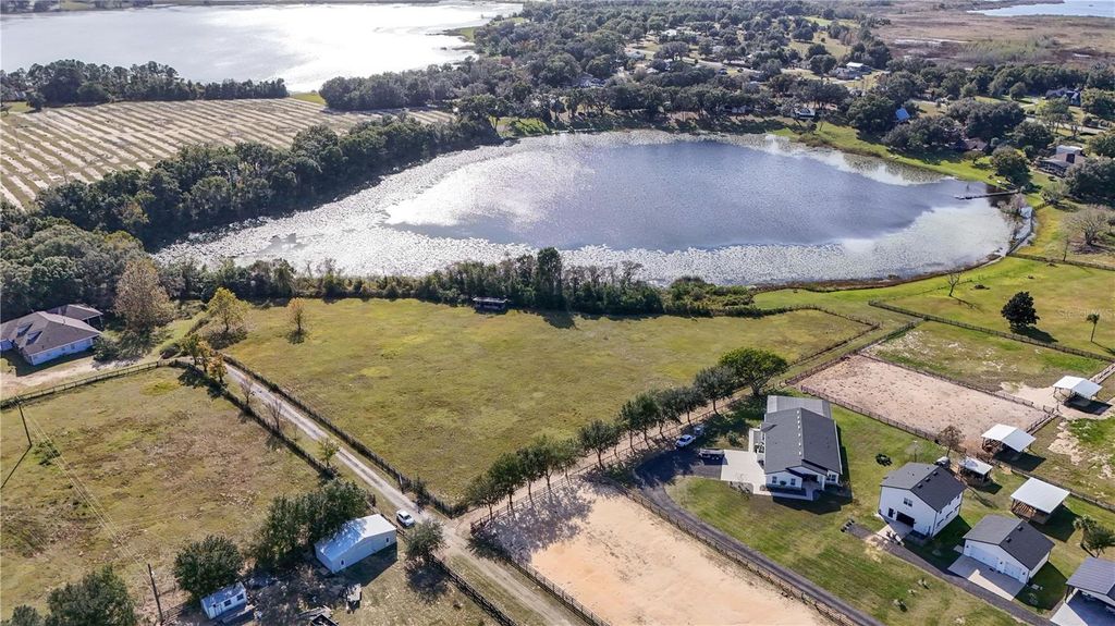 Image 10 of property listing at KENNY TRAIL, Eustis, FL 32736