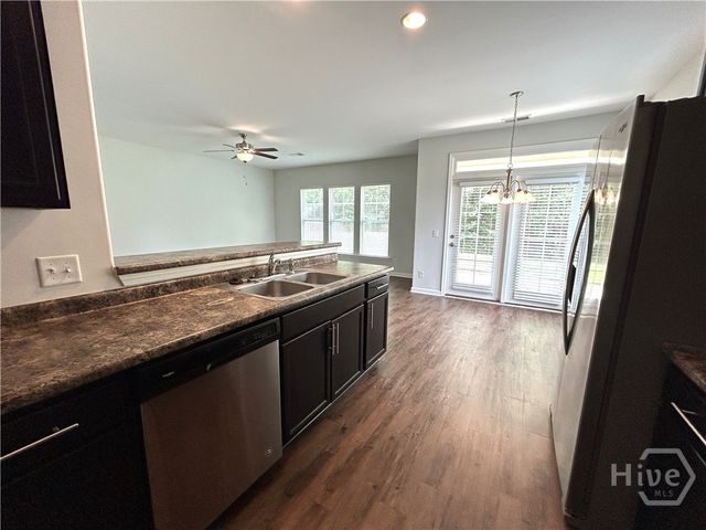 79 Crystal Lake Drive, Savannah, GA 31407
