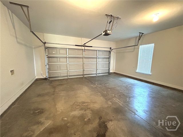 79 Crystal Lake Drive, Savannah, GA 31407