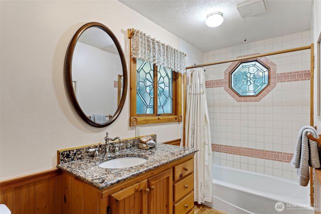 2015 290th Avenue NE, Carnation, WA 98014