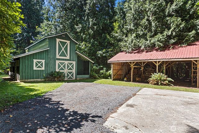 2015 290th Avenue NE, Carnation, WA 98014