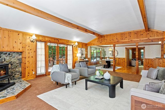 2015 290th Avenue NE, Carnation, WA 98014