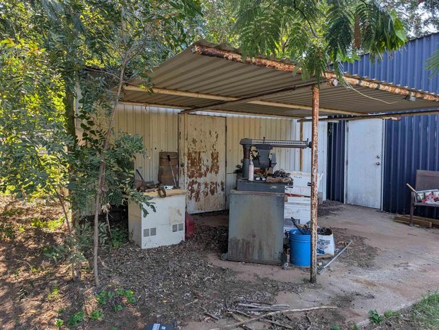 601 E 3RD STREET, Burkburnett, TX 76354