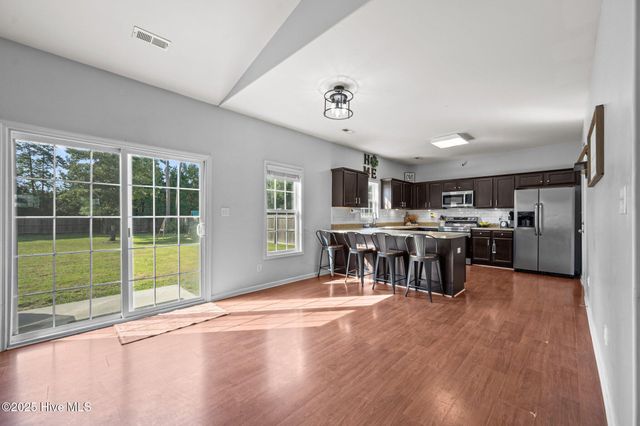 256 Sweet Gum Lane, Richlands, NC 28574
