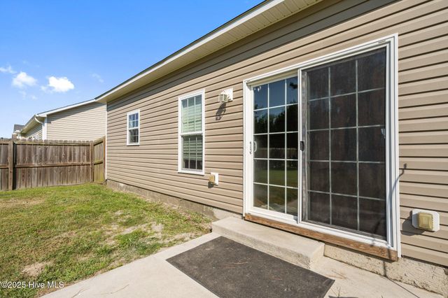 256 Sweet Gum Lane, Richlands, NC 28574