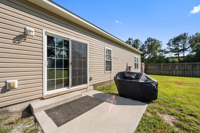 256 Sweet Gum Lane, Richlands, NC 28574