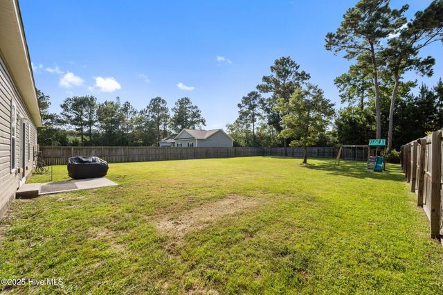 256 Sweet Gum Lane, Richlands, NC 28574