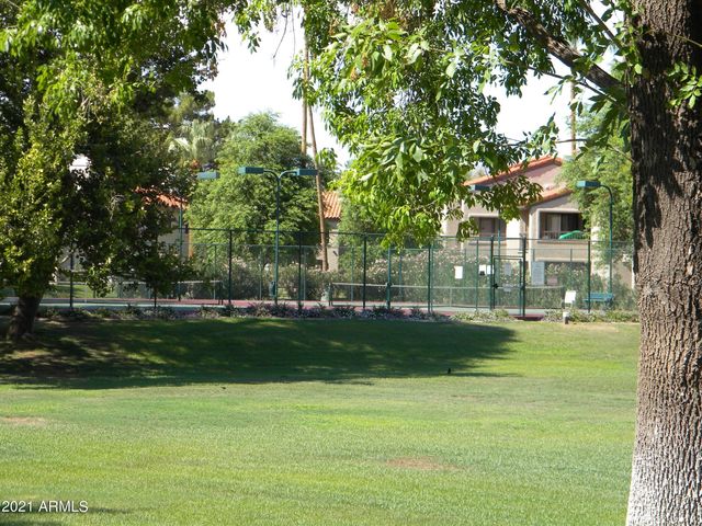 9275 E Mission Lane Unit 218, Scottsdale, AZ 85258