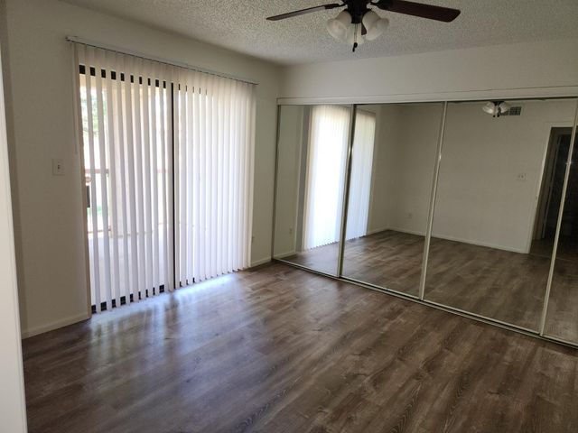 9275 E Mission Lane Unit 218, Scottsdale, AZ 85258