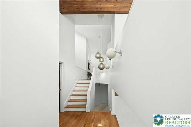 80 Sutton Place, Palmer Twp, PA 18045