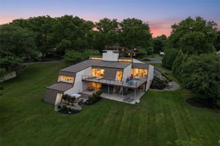 80 Sutton Place, Palmer Twp, PA 18045