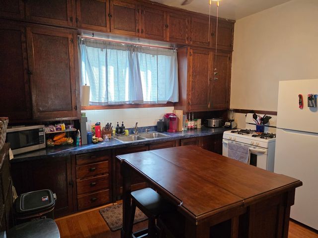 515 Forsythe Avenue, Calumet City, IL 60409