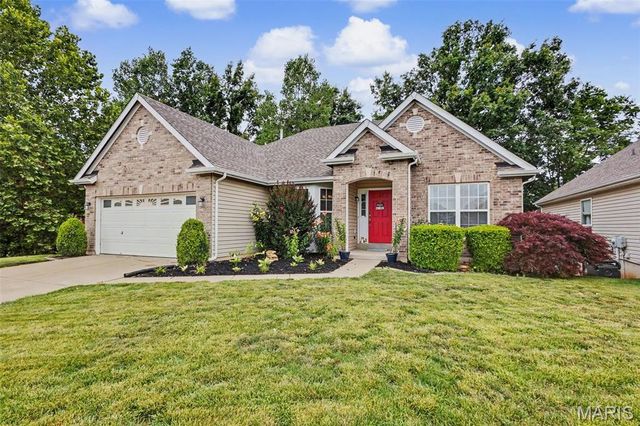 185 Roxbury Drive, O'fallon, MO 63366