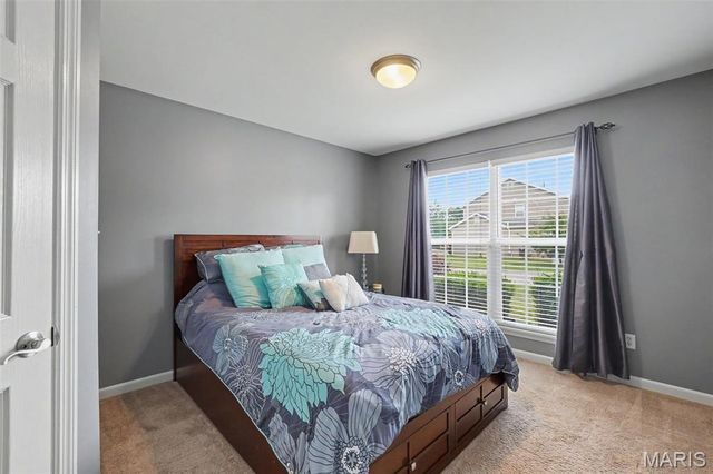 185 Roxbury Drive, O'fallon, MO 63366