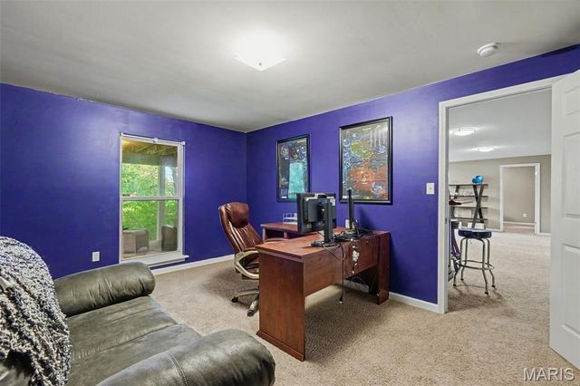 185 Roxbury Drive, O'fallon, MO 63366