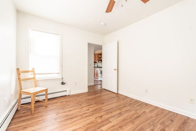 14 Pleasant St C, Franklin, MA 02038