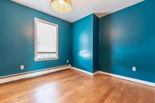14 Pleasant St C, Franklin, MA 02038