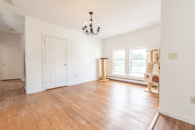 14 Pleasant St C, Franklin, MA 02038
