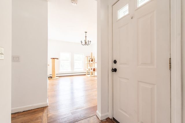 14 Pleasant St C, Franklin, MA 02038