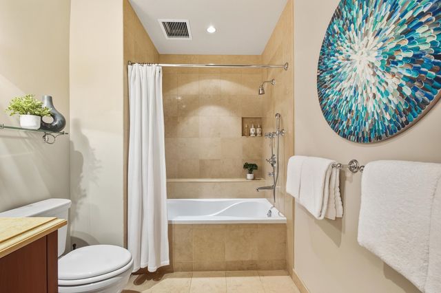 3800 Wailea Alanui Blvd PH511, Kihei, HI 96753