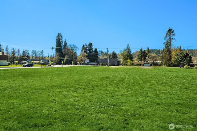 41 XX Tolt Avenue, Carnation, WA 98014
