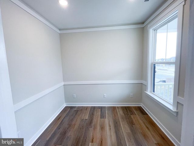 2402 FETLOCK DR, Stephenson, VA 22656