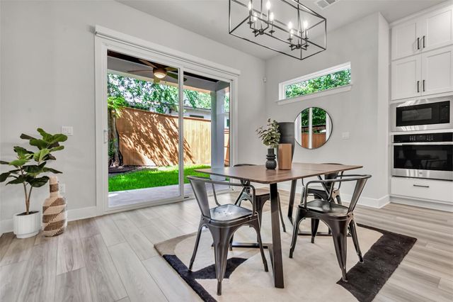 1808 Holly ST, Austin, TX 78702