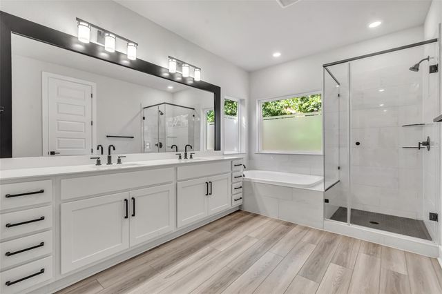 1808 Holly ST, Austin, TX 78702