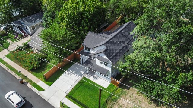 1808 Holly ST, Austin, TX 78702