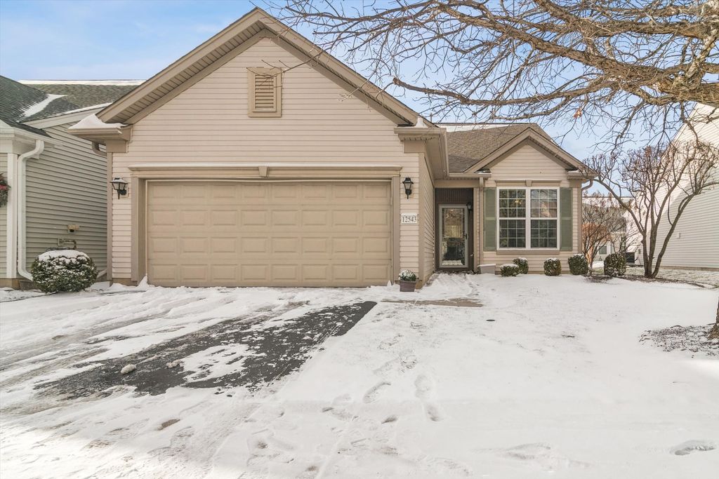 12543 Castle Rock Drive, Huntley, IL 60142