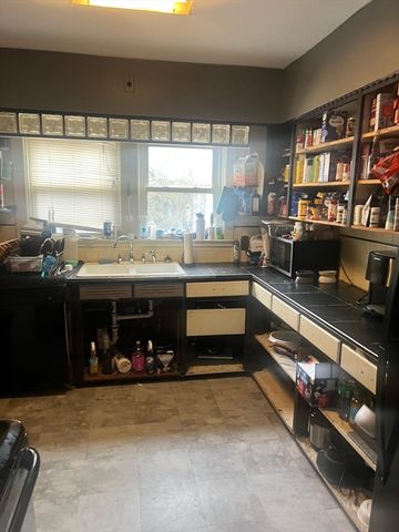 856 Newport, Attleboro, MA 02703