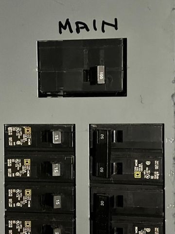 856 Newport, Attleboro, MA 02703