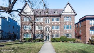 2043 Douglass Blvd 2, Louisville, KY 40205