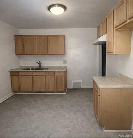 12419 Greiner Street, Detroit, MI 48205