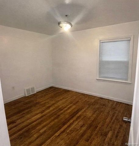 12419 Greiner Street, Detroit, MI 48205