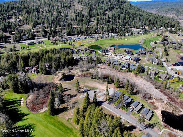 151 Oxbow Rd, Sandpoint, ID 83864