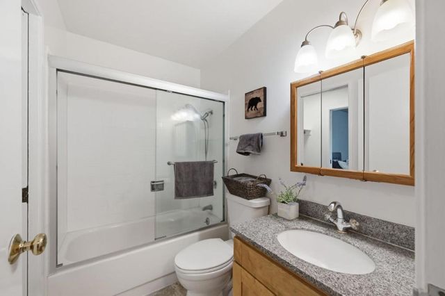 930 Peninsula Avenue 306, San Mateo, CA 94401