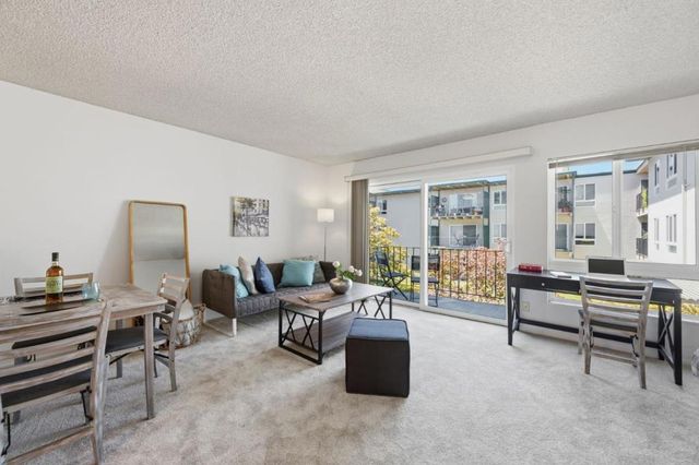930 Peninsula Avenue 306, San Mateo, CA 94401