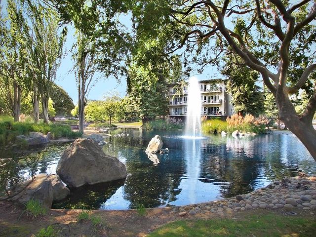 930 Peninsula Avenue 306, San Mateo, CA 94401