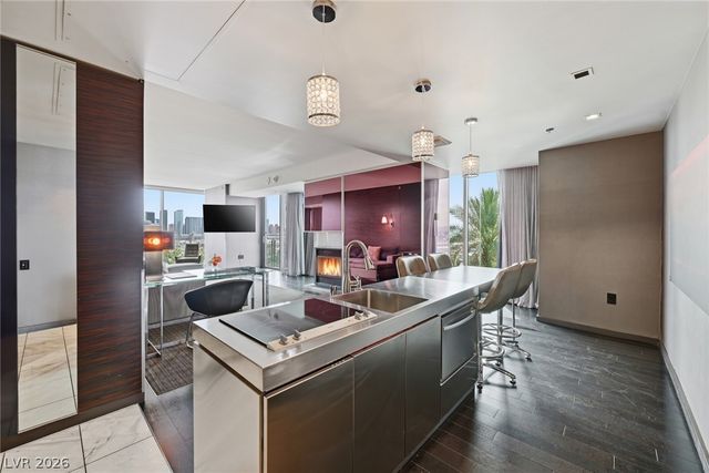4381 West Flamingo Road 8322, Las Vegas, NV 89103