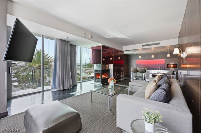 4381 West Flamingo Road 8322, Las Vegas, NV 89103