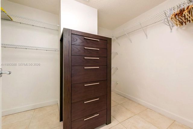 1500 Ocean Drive 609, Miami Beach, FL 33139