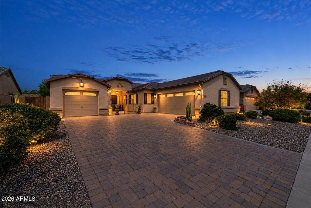 23012 W SOLANO Drive, Buckeye, AZ 85326 — exterior