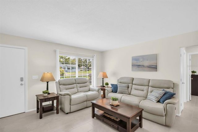 2869 DOONE CIRCLE, Palm Harbor, FL 34684