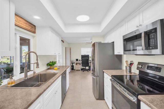 2869 DOONE CIRCLE, Palm Harbor, FL 34684