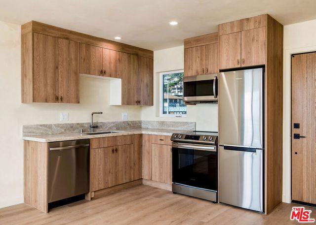 1105 N Coast Highway, Laguna Beach, CA 92651