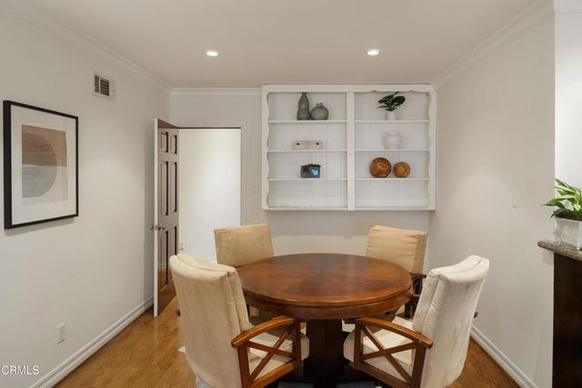 941 Chehalem Road, La Canada Flintridge, CA 91011