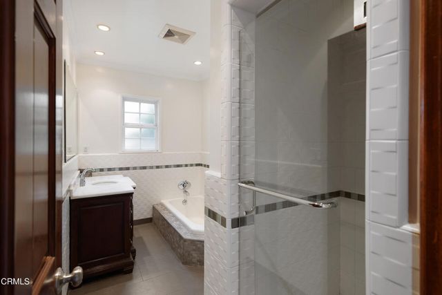 941 Chehalem Road, La Canada Flintridge, CA 91011
